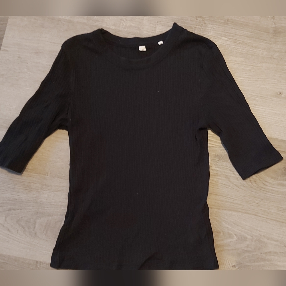 Womens black tshirt KOTN brand